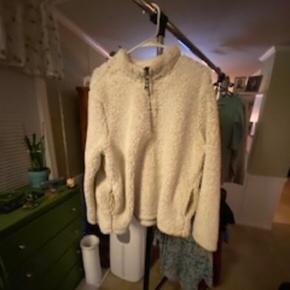 Plush pullover, zip neck jacket - Picture 1 of 5